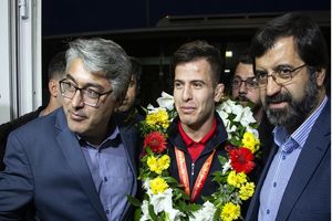 مدال های طلای جهانی خودم را تقدیم به مدافعان سلامت کردم /قول استاندار دیگر برایم اهمیتی ندارد