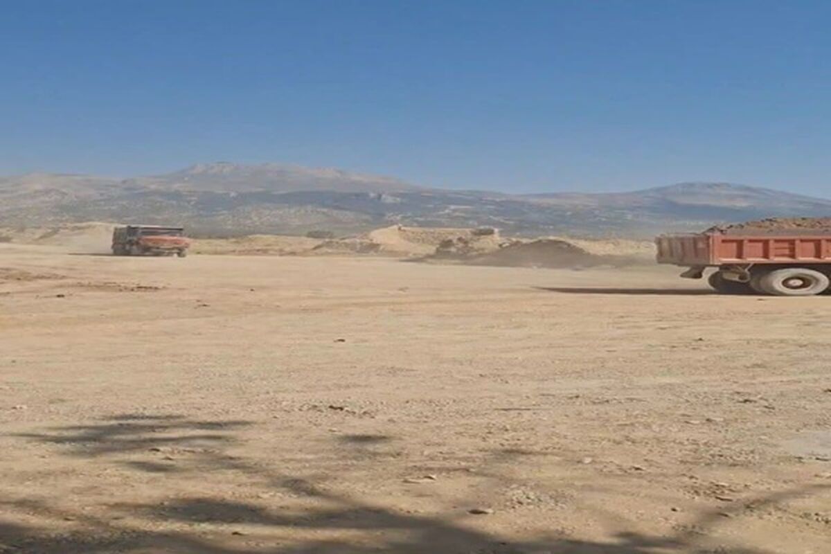 خاکریزی