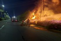 مهار سریع حریق ناشی از نقص فنی در شبکه توزیع برق کیش