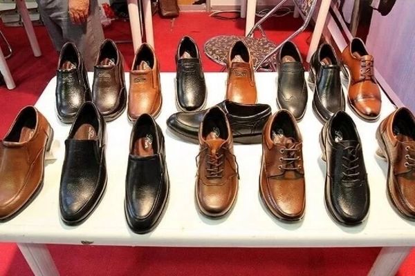 سهم ۱۲۰ میلیون دلاری صنعت کفش از بازارهای خارجی
