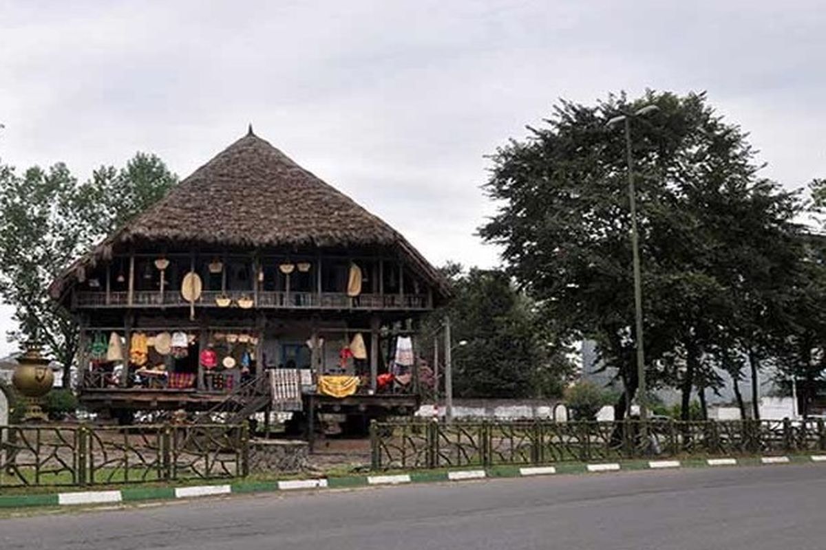 موزه‌خوراک در خانه‌روستایی پارک ملت