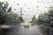 رگبار و رعد و برق شمال‌غرب و شمال‌شرق کشور را فرا می‌گیرد
