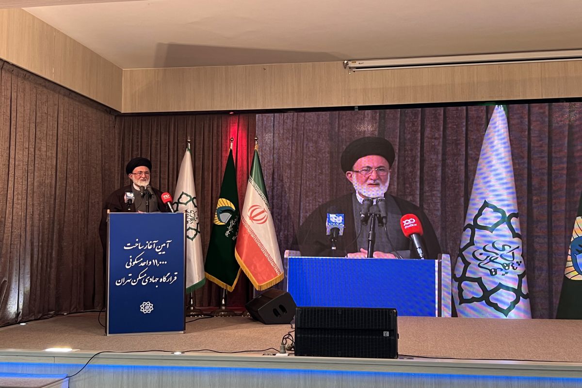 8186A966-55D6-4E78-9DA3-741A88A3B9ED