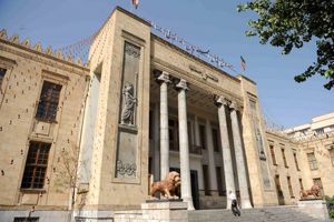 سقف حواله های ارزی بانک ملی ایران افزایش یافت 