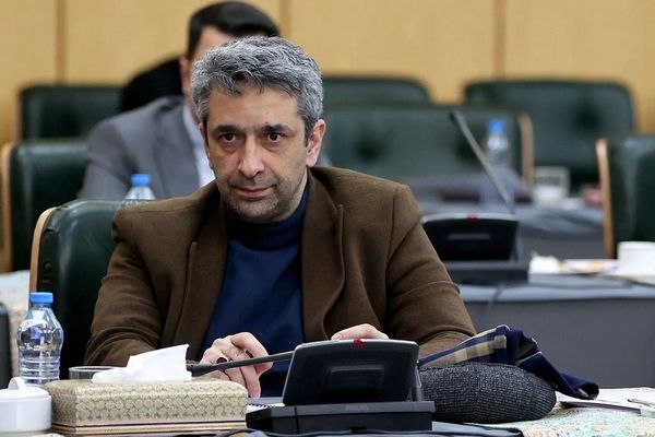 اختلاف در شرایط جنگی «خنجر از پشت» است