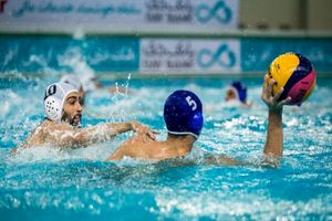 تیم واترپلو جوانان مسابقات جهانی را با بوسه بر پرچم ایران آغاز کرد