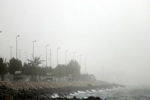 احتمال بروز گردوغبار و در مناطق دریایی و جزایر جنوبی