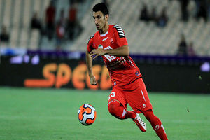 حسین ماهینی دربی را از دست داد