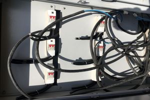 شناسایی و کشف ۲۰۵۰ مورد انشعاب غیرمجاز برق در فارس