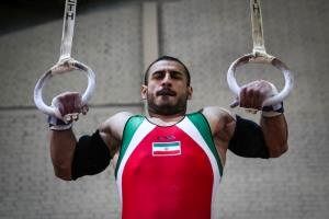 راهیابی خناری نژاد به فینال دارحلقه باکو