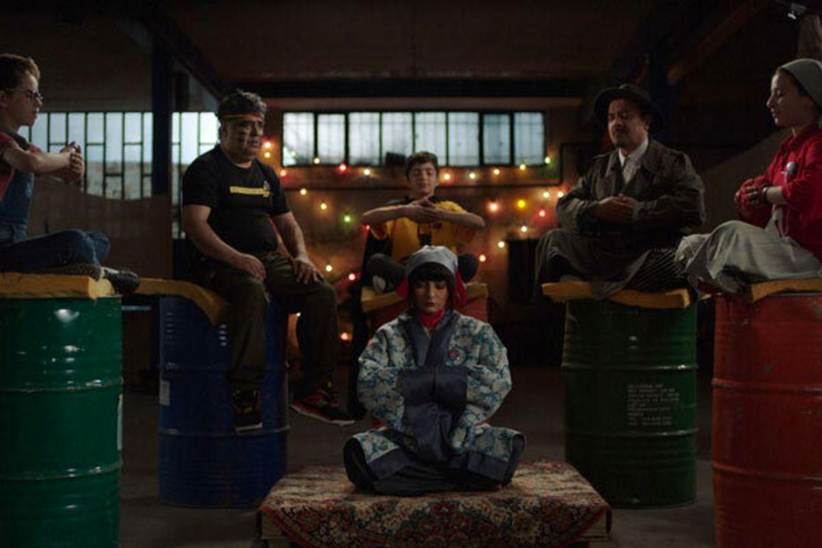 فیلم سینمایی بازیوو