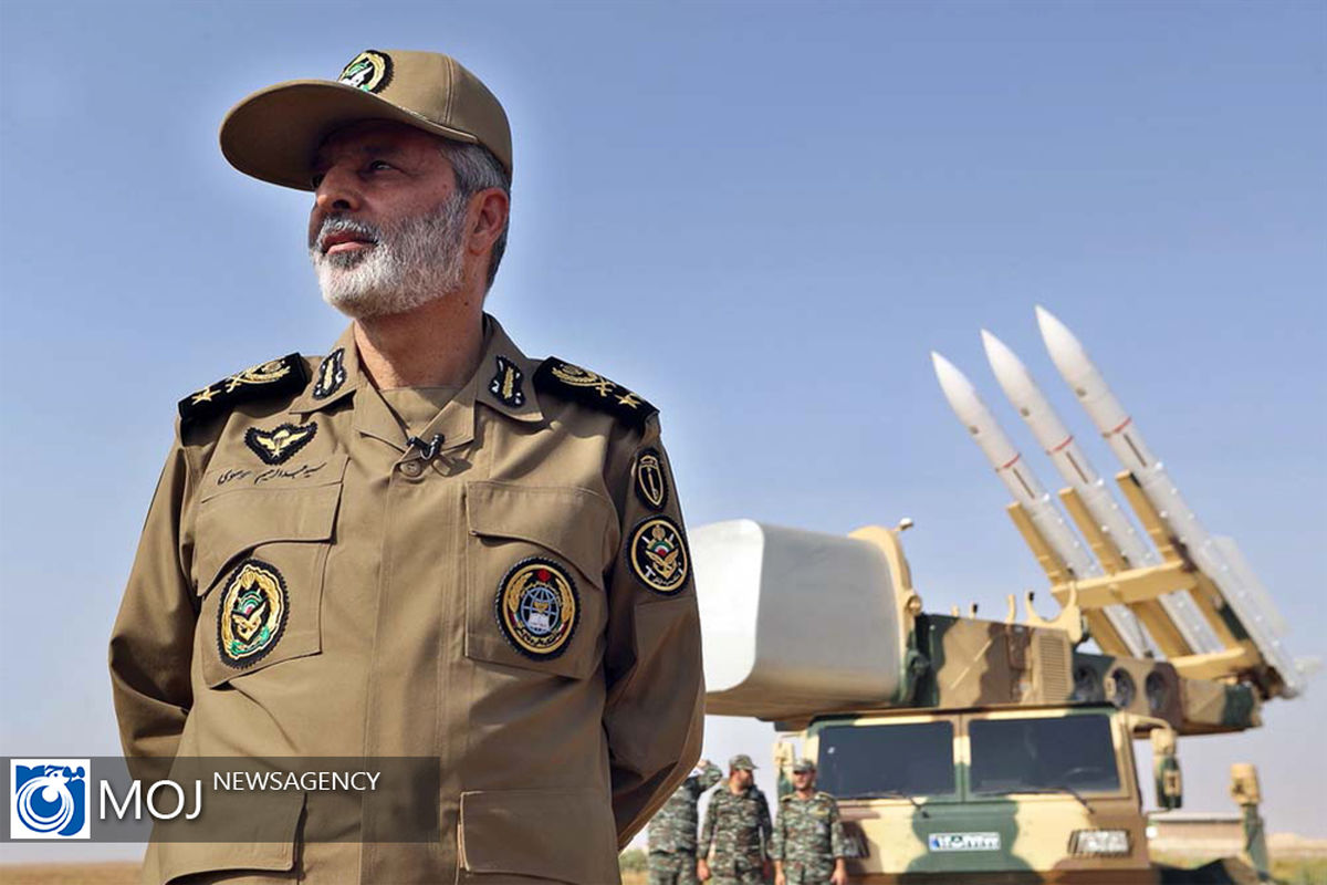 سرلشکر سید عبدالرحیم موسوی فرمانده کل ارتش / بازدید فرمانده کل ارتش از منطقه پدافندی جنوب غرب کشور 