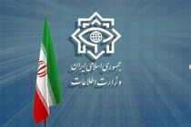 وزارت اطلاعات خواستار پاسخگویی دولت فرانسه به مداخلات دیپلمات‌هایش شد