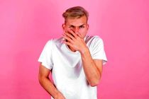 بوی بد را با این روش‌ها در دستان از بین ببرید