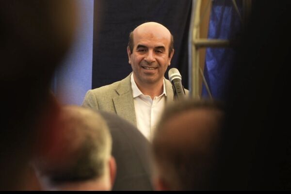 ظرفیت نیروگاه‌های خورشیدی تا پیک سال ۱۴۰۶ به ۱۲ هزار مگاوات می‌رسد