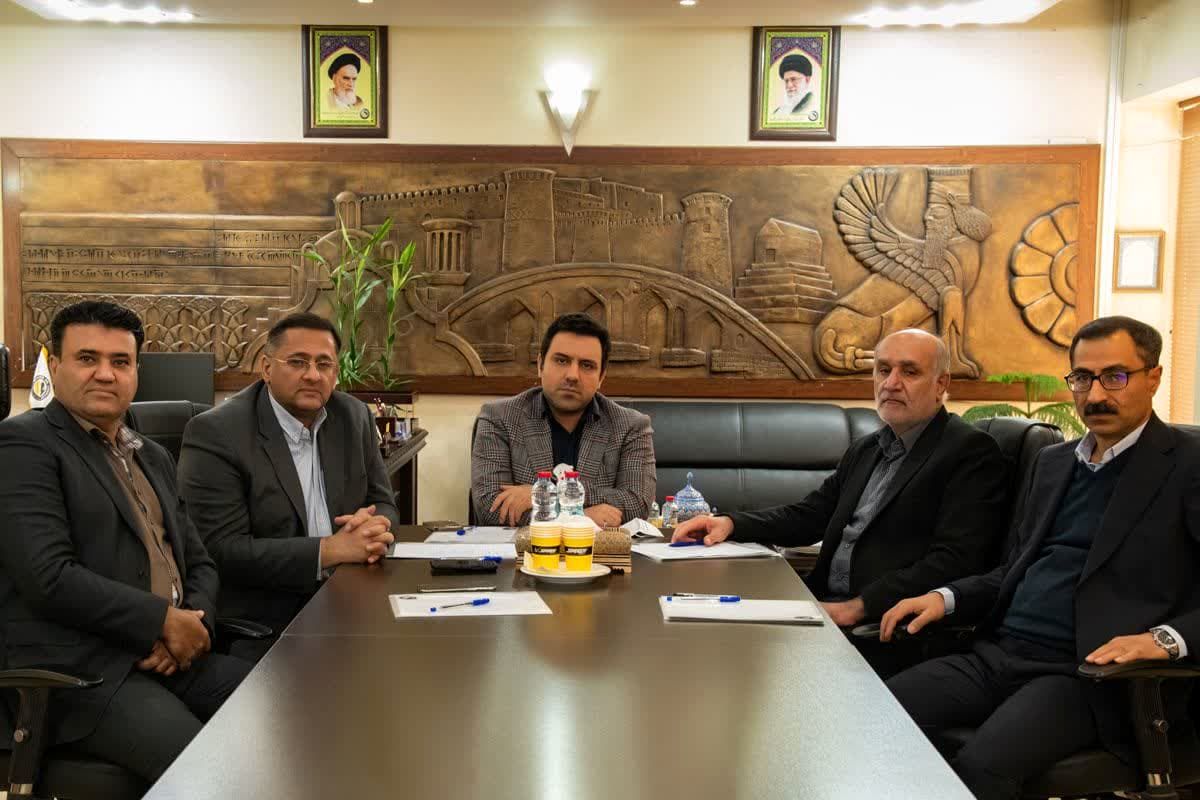 شرکت نفت سپاهان.