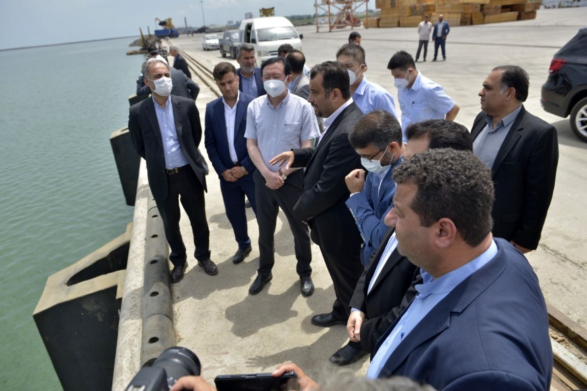 سفیر چین در تهران در بازدید از منطقه آزاد انزلی