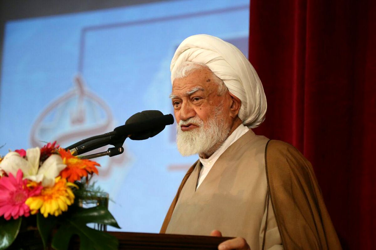 نعیم آبادی