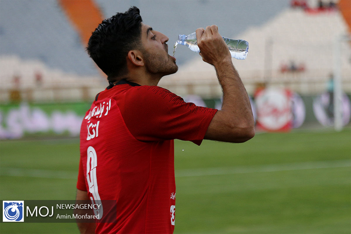 دیدار تیم های فوتبال پرسپولیس و پارس جنوبی جم/ مهدی ترابی