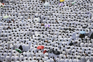 افزایش زائران فوت شده ایرانی در موسم حج به 14 تن