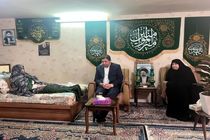  محمد مخبر به دیدار مادر شهید آیت‌الله رئیسی رفت