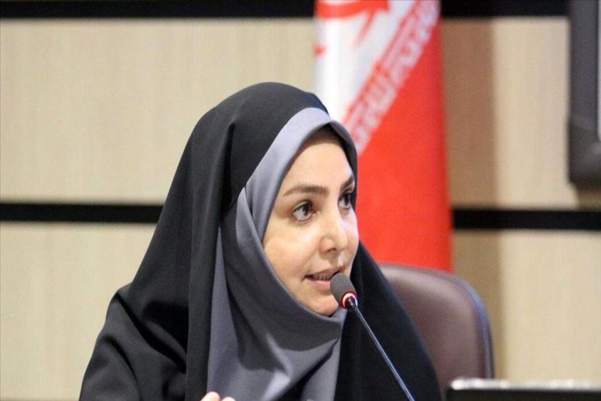 سیما سادات لاری