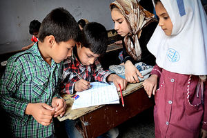 محمود صادقی:بازرسی قدرتمند عمل کند مشکل حل می‌شود/معاون وزیر: از اخذ شهریه غیرقانونی شکایت کنید