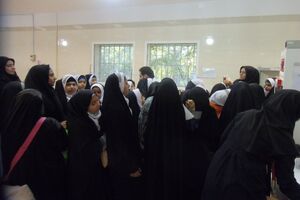 بازدید دانش آموزان از فرایند اهدای خون
