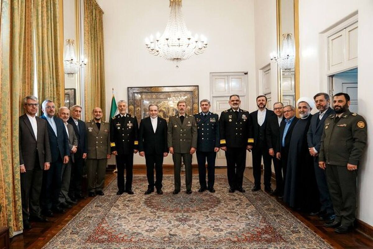 عباس عراقچی میزبان فرماندهان ارشد ارتش بود