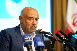 در وزارت کار، کنار مردم و در سمت درست تاریخ ایستادیم/جنگ وقفه‌ای در ارائه خدمات اجتماعی ایجاد نکرد