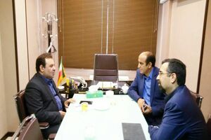 جلسه‌ استاندار لرستان با مجری پروژه‌‌ی سد بختیاری