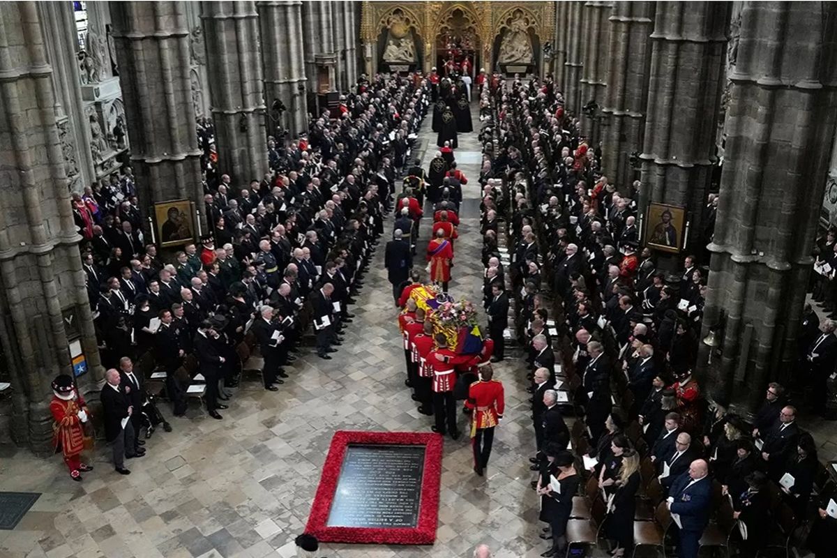 مراسم خاکسپاری