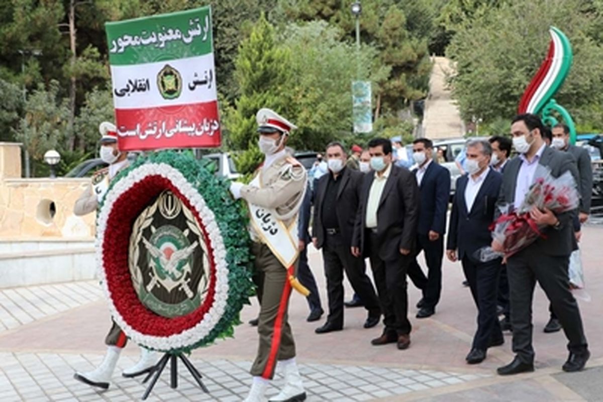 حضور فعال بانک رفاه کارگران در نمایشگاه ملی دفاع مقدس