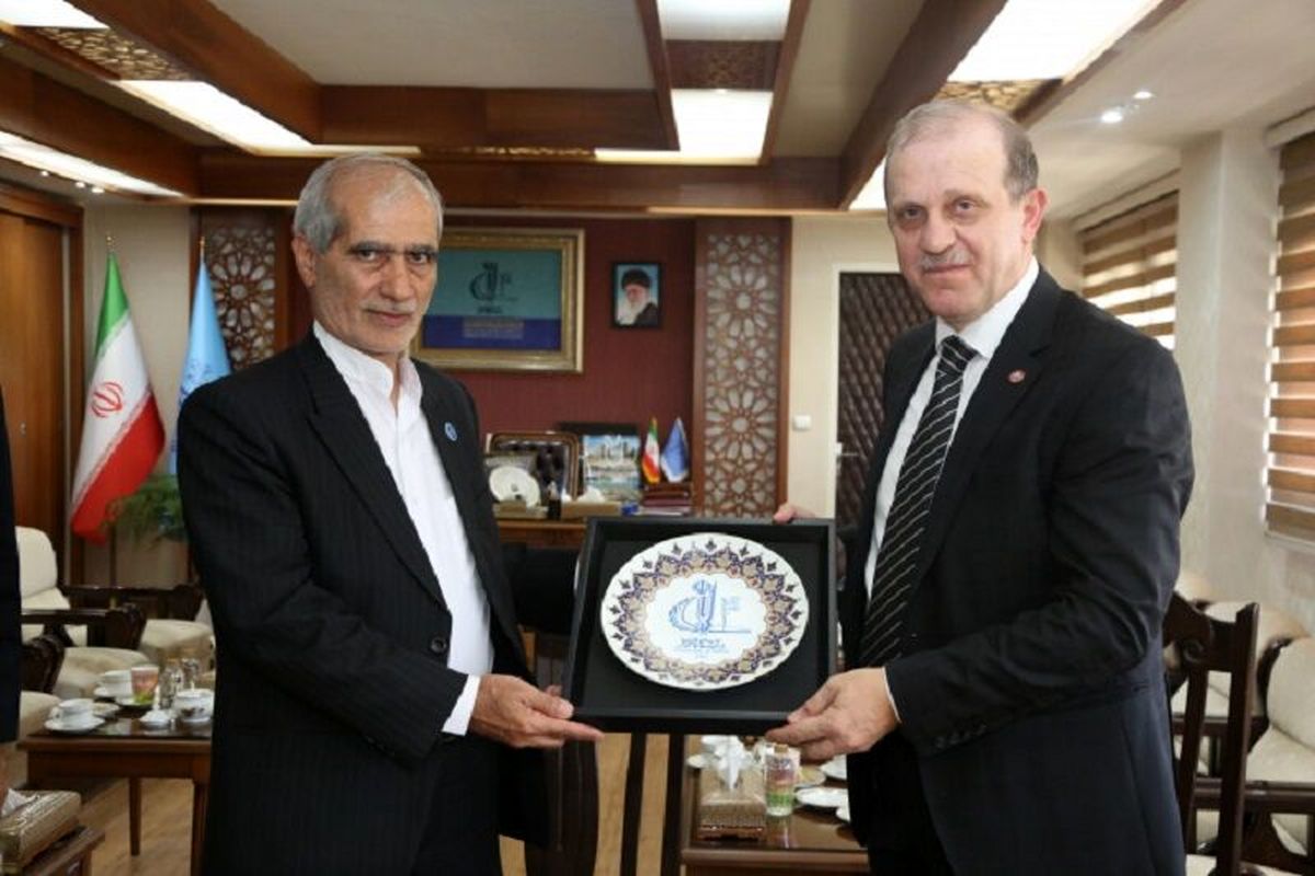 دانشگاه تبریز 