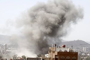 ۳۵ شهید و زخمی در حمله جنگنده‌های عربستان به بازار الجوف یمن