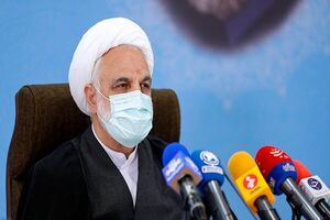 مبارزه با فساد کافی نیست، باید بسترهای فساد را از بین برد