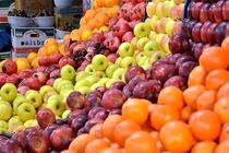 ذخیره سازی هزار و دویست تن میوه شب عید در هرمزگان