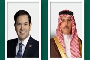 وزرای خارجه عربستان و آمریکا درباره تحولات غزه رایزنی کردند