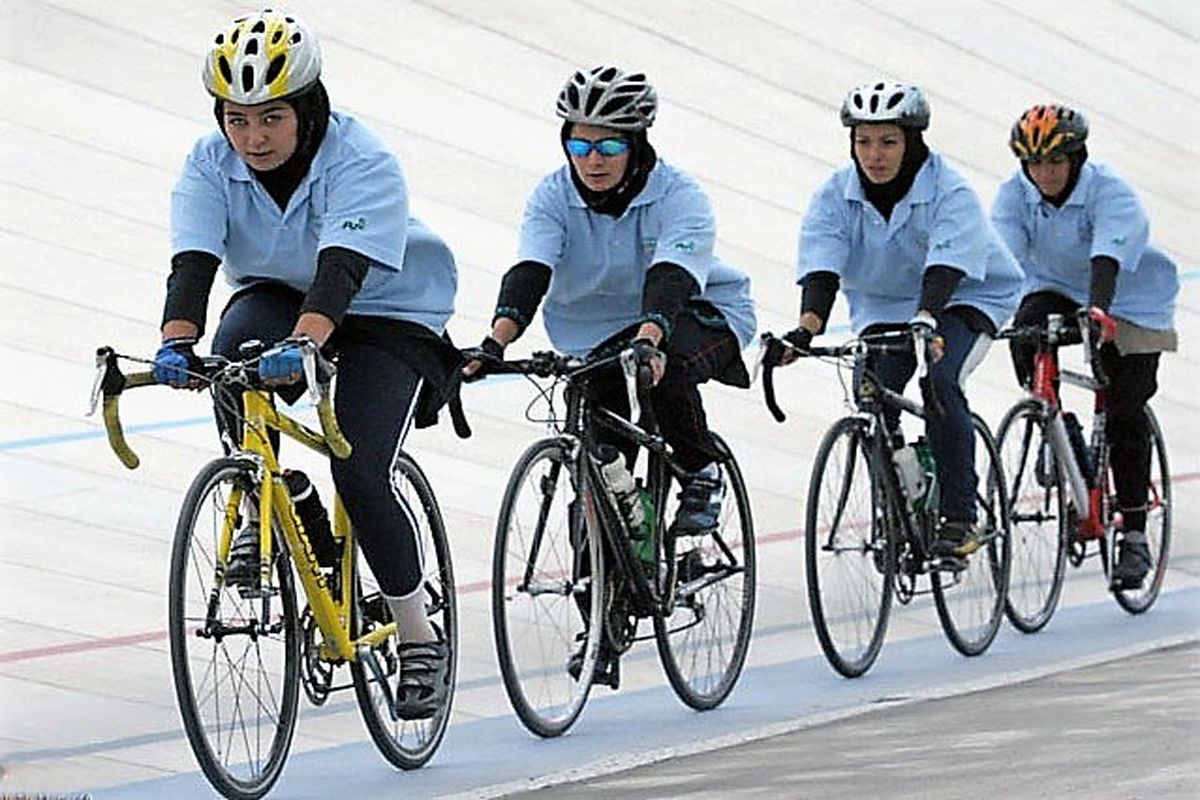 آتوسا عباسی