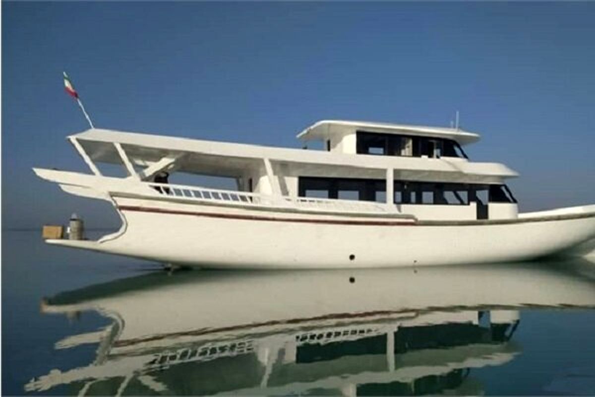 شناور گردشگری