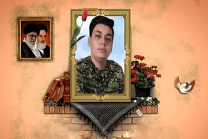 پیکر شهید ۱۷ سالۀ اغتشاشات در بروجن تشییع می‌شود