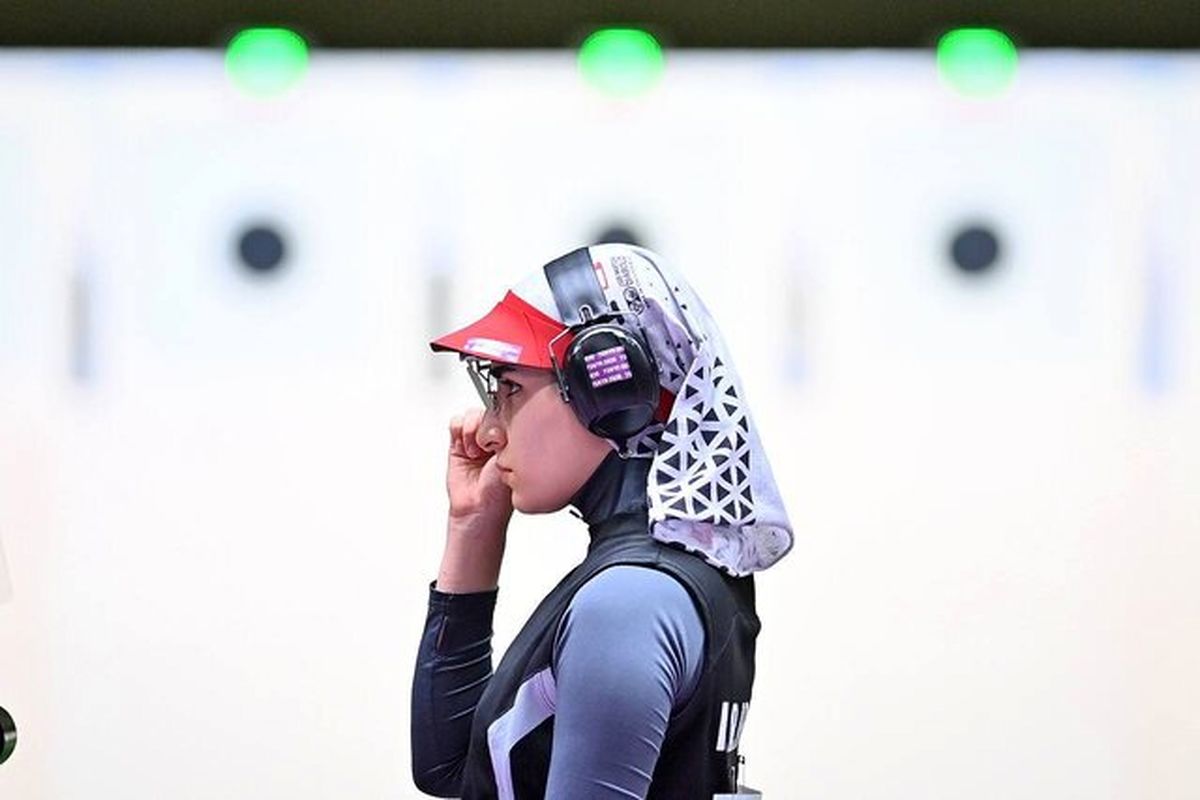 هانیه رستمیان