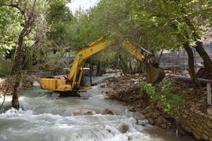 آزادسازی ۶۰ هکتار از اراضی بستر دریاچه سد زاینده رود