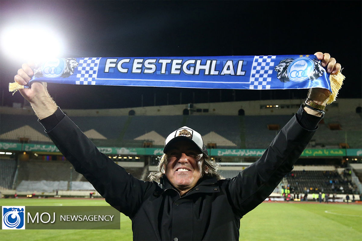 دیدار تیم های فوتبال استقلال و ذوب آهن