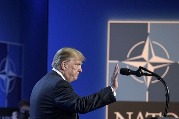 همزمان با تهدید نظامی، ابراز امیدواری ترامپ برای توافق با ایران