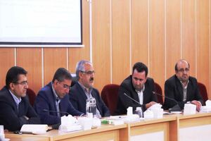 پیگیری مشکلات سرمایه‌گذاران وظیفه مدیران است / در قبال مردم مسوول هستیم