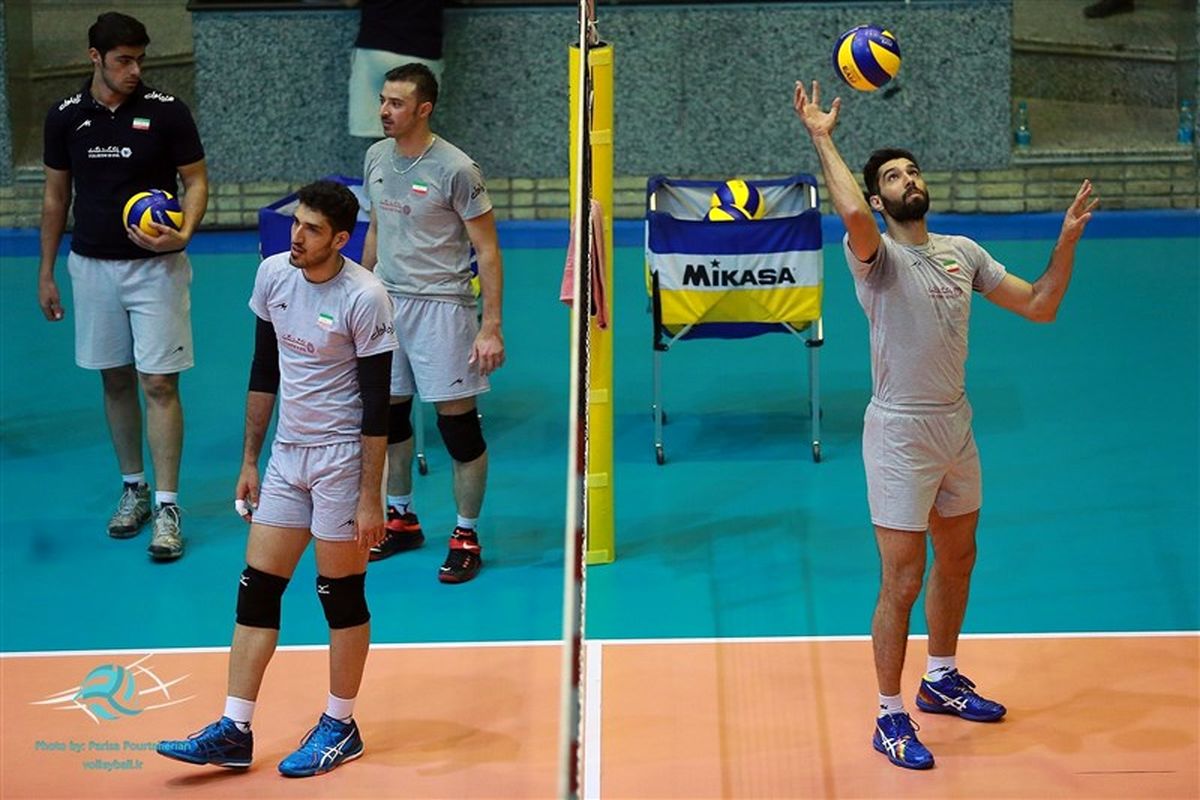 تمرین والیبال