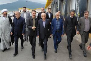 استاندار مازندران بر رفع موانع تولید و رعایت استانداردهای زیست‌محیطی تاکید کرد