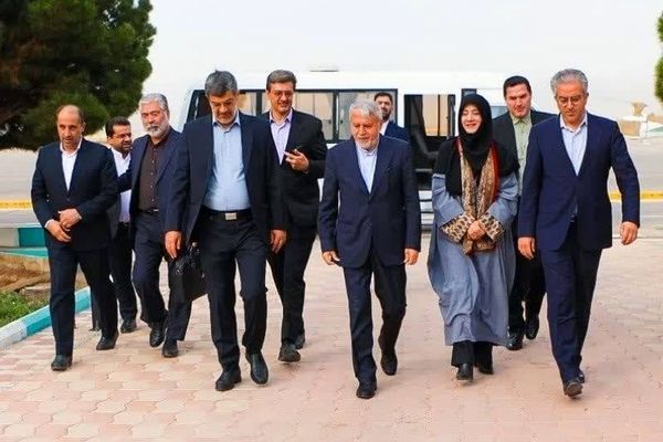 وزیر میراث‌فرهنگی وارد یزد شد