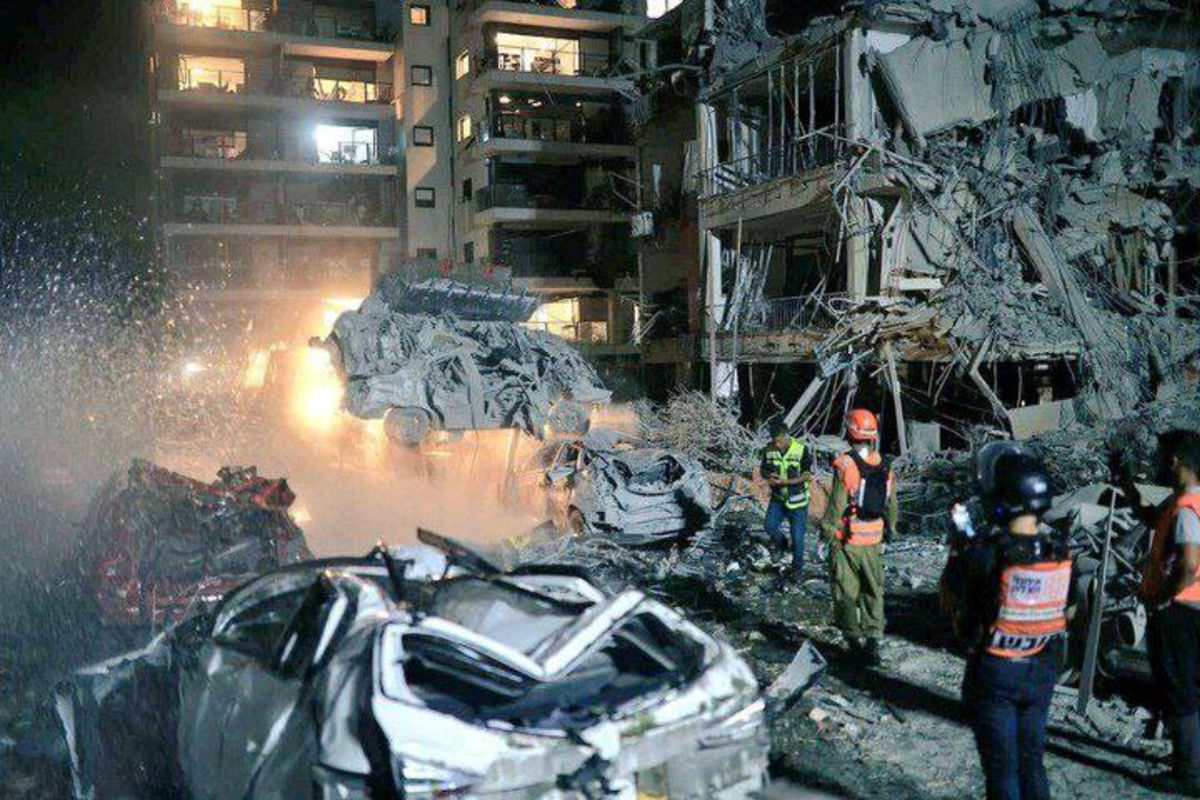 حملات موشکی ایران